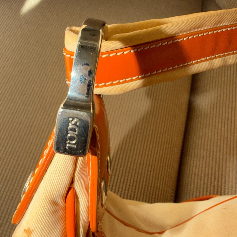 Tod's Cream & Tan Hobo Bag-OFFER 25%OFF